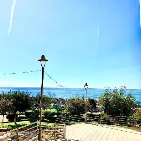 Artis Mare Bed & Breakfast