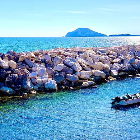 Artis Mare Bed & Breakfast Pozzuoli