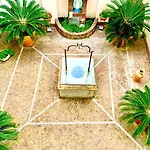 Artis Mare Bed & Breakfast