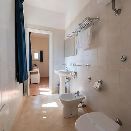 Panzió Artis Mare 4*
