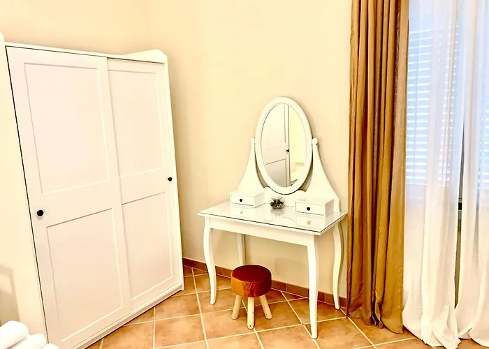 Artis Mare 4*